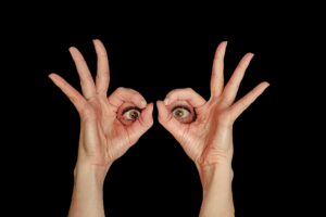 点描アートで収益を得るには？趣味を仕事に変える具体的な方法